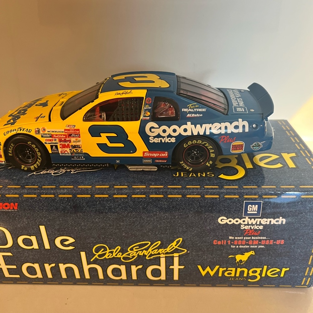 Wrangler Dale Earnhardt Diecast Car